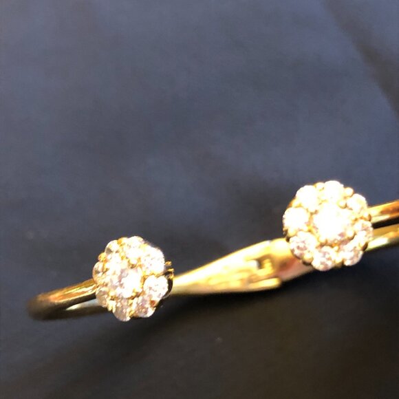 AUTHENTIC Kate Spade Gold Tone Bracelet With Sparkling Crytals. - Picture 6 of 8